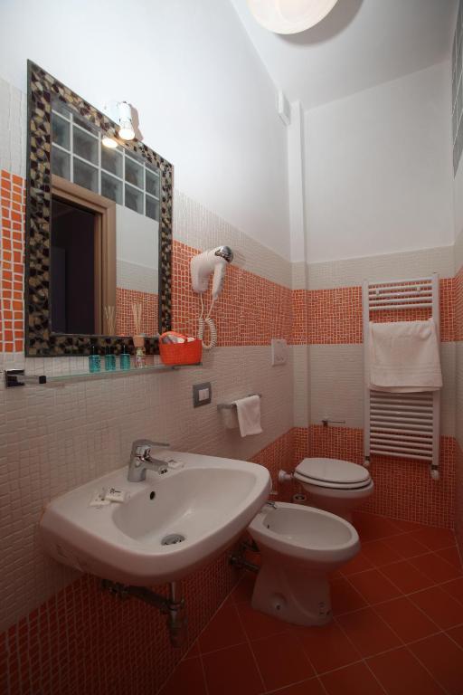 Camera Matrimoniale con Bagno Privato